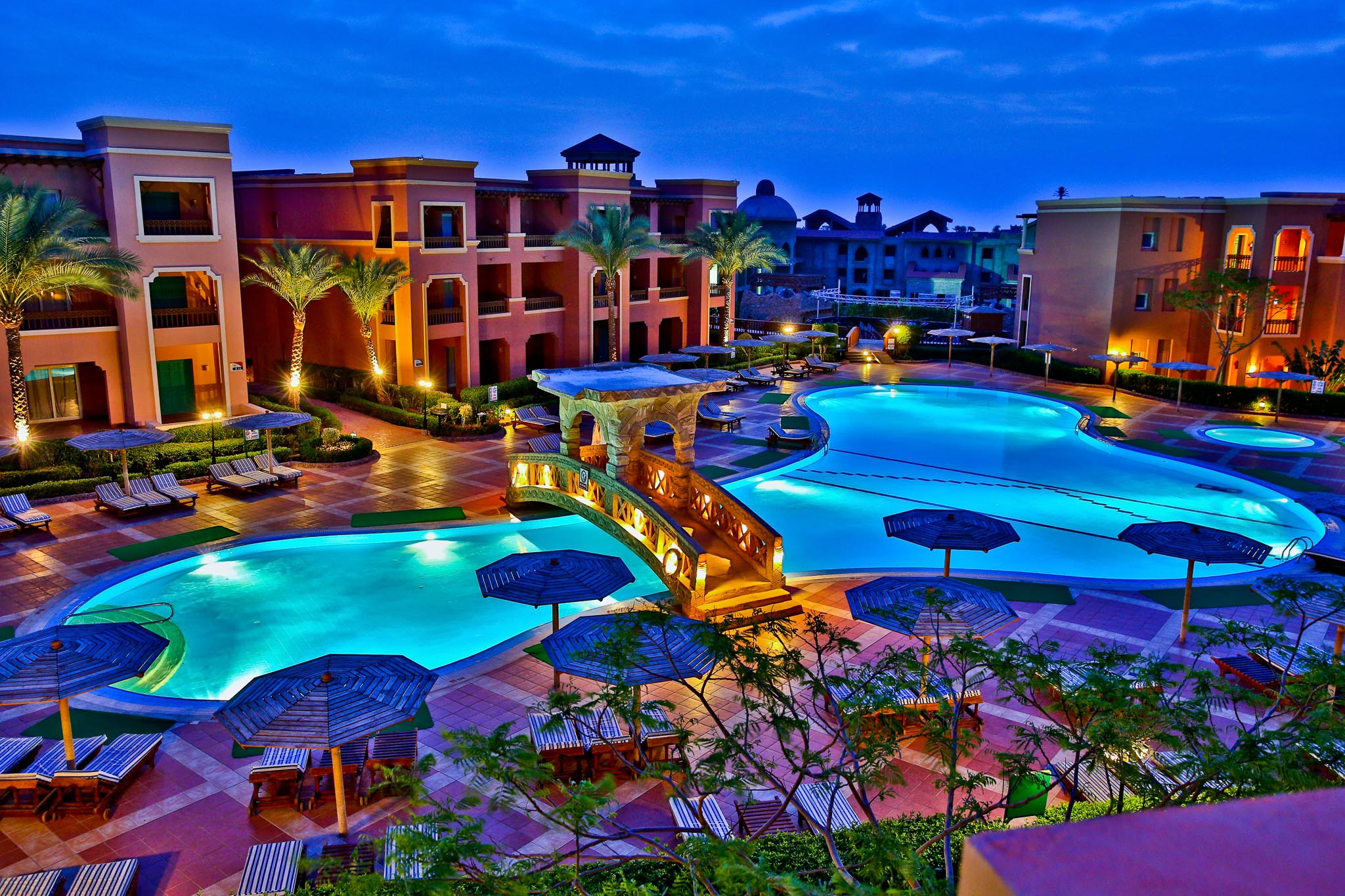 Charmillion Aqua Program